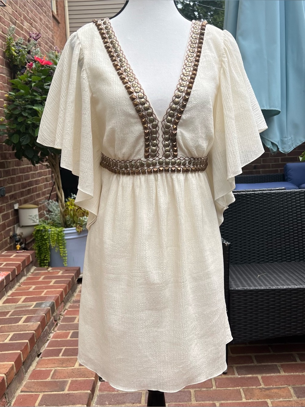 Tibi Studded Flutter Sleeve Mini Dress Sz 4 Cream Boho Festival Coastal Cowgirl